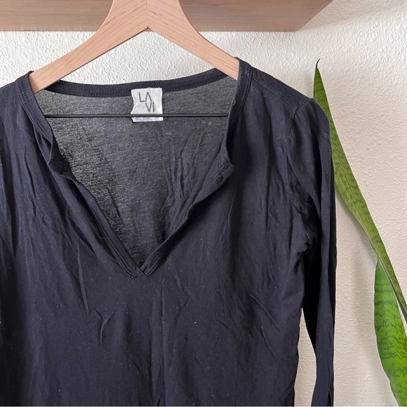 LA VI black top - Picture 2 of 6